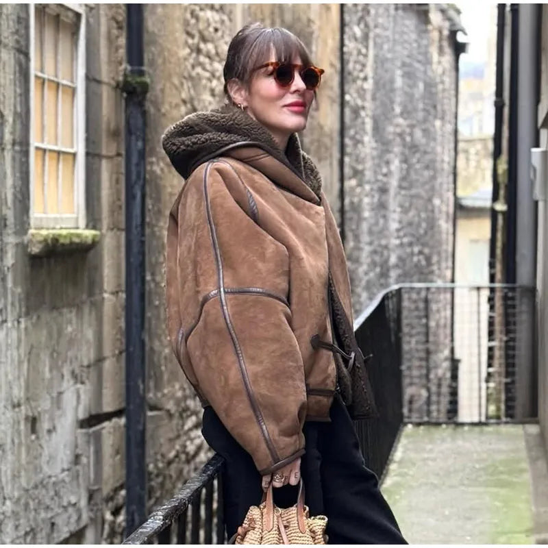 066 - Wildlederjacke Damen – Modern & Locker