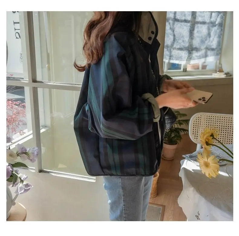 017 - Reversible Kurzjacke Damen – Elegant & Modern