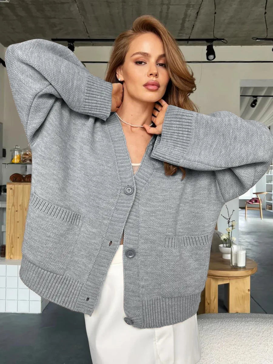 011 - Strickcardigan Damen – Elegant & Warm