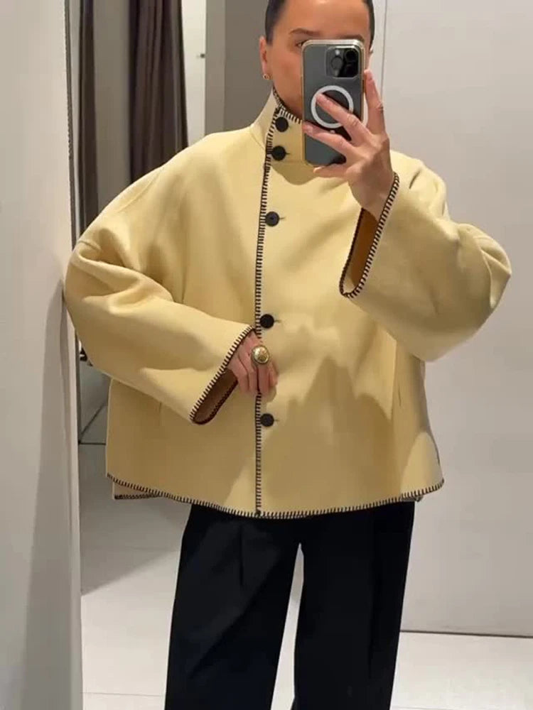 082 - Damen Mantel mit hohem Kragen – Eleganter Casual Style