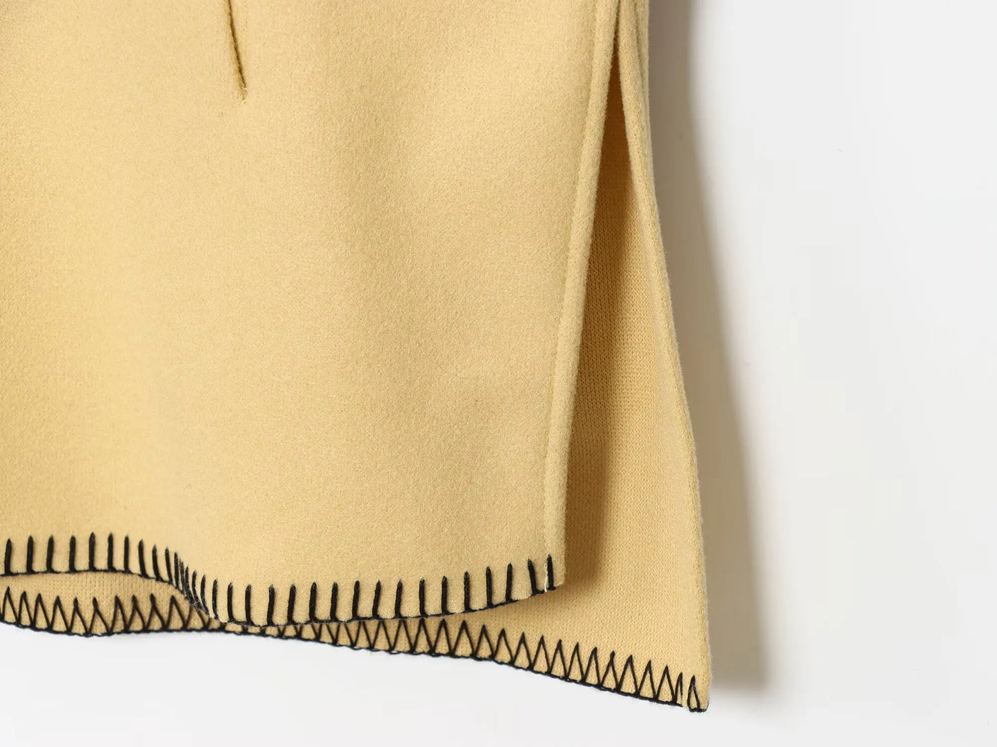 082 - Damen Mantel mit hohem Kragen – Eleganter Casual Style