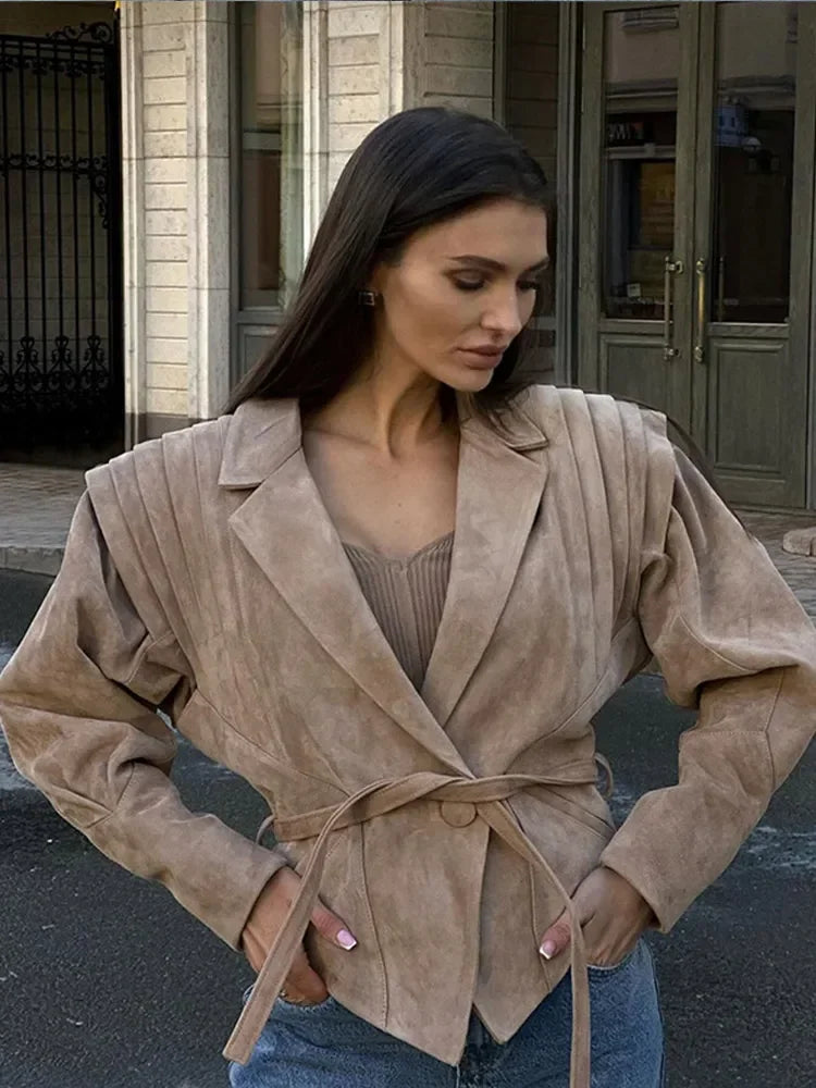 133 - Damen Taillenmantel mit Gürtel – Elegant