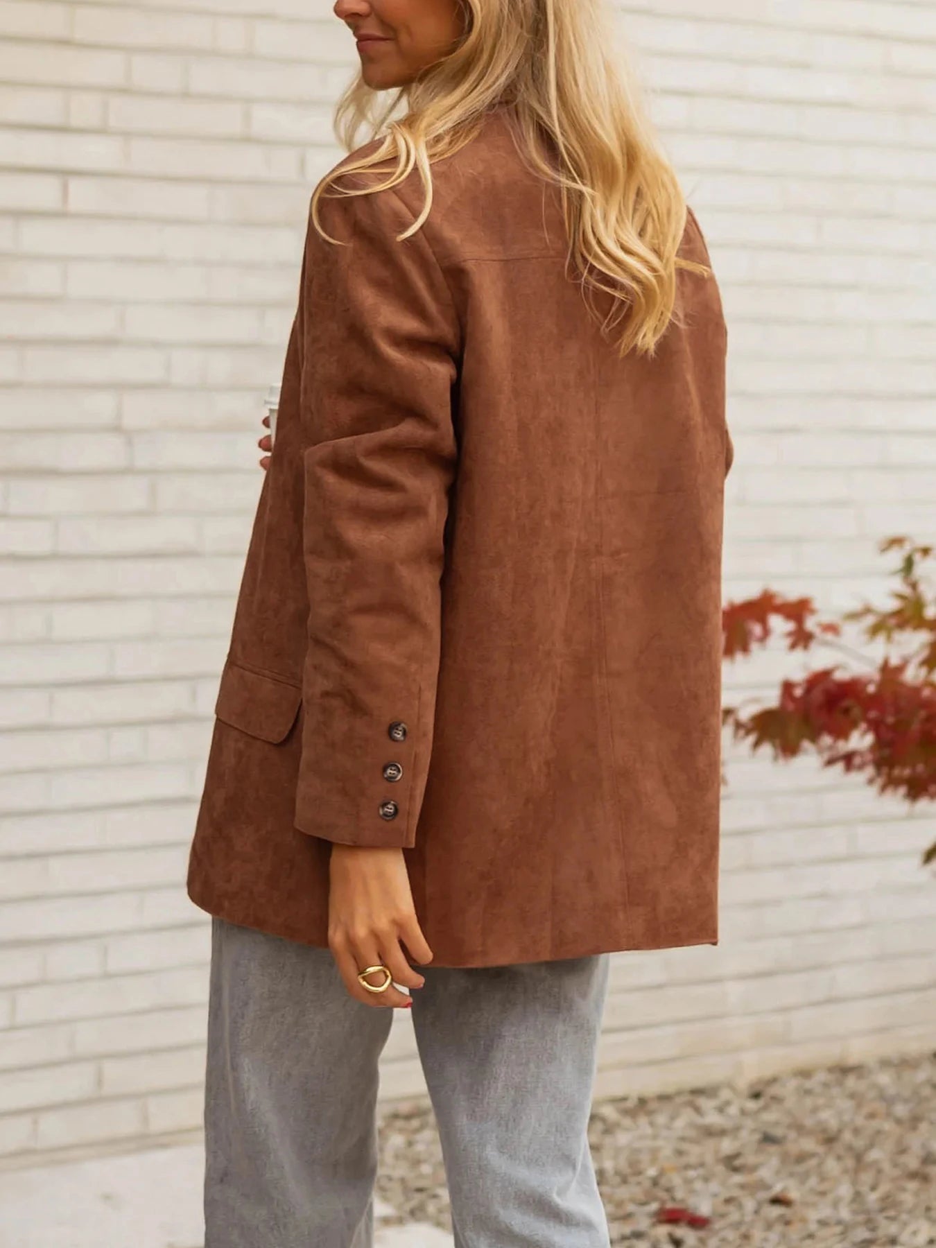 088 - Eleganter Wildleder-Blazer – Lockere Passform & urbaner Chic