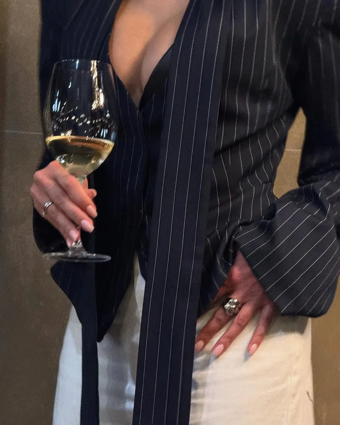 019 - Gestreifter Blazer Damen – Modern & Elegant