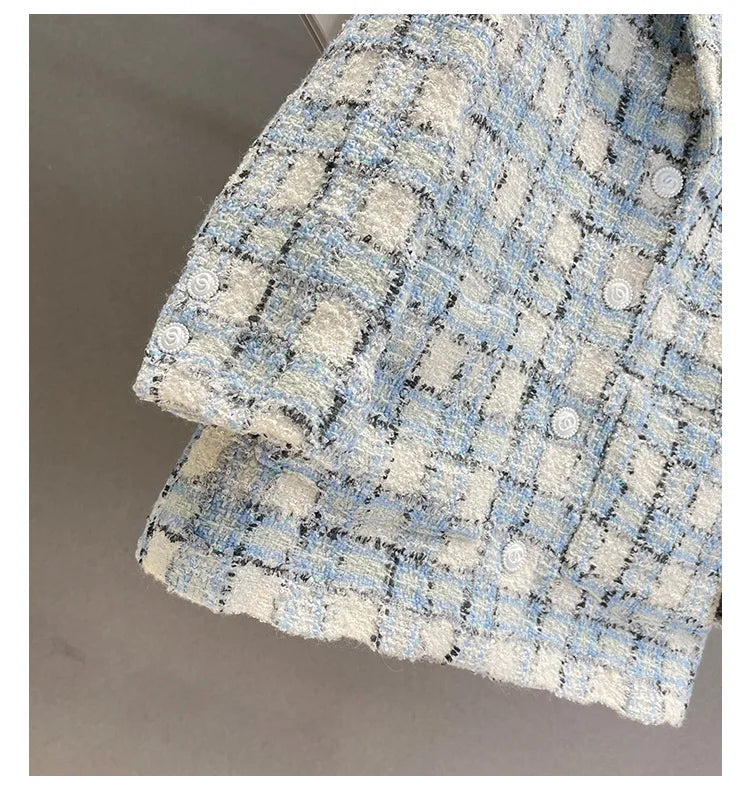 021 - Tweedmantel Damen – Kariert & Elegant