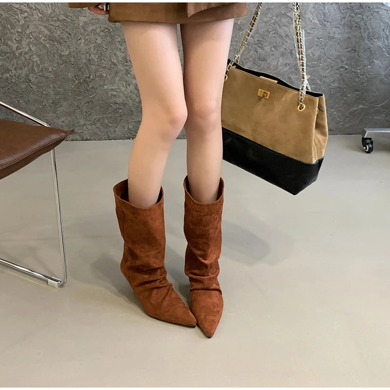1003 - Damen Slouch Boots mit Keilabsatz & Weitem Schaft