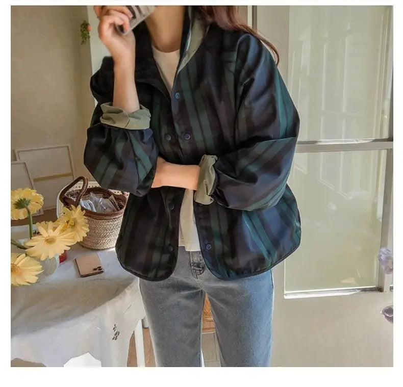 017 - Reversible Kurzjacke Damen – Elegant & Modern