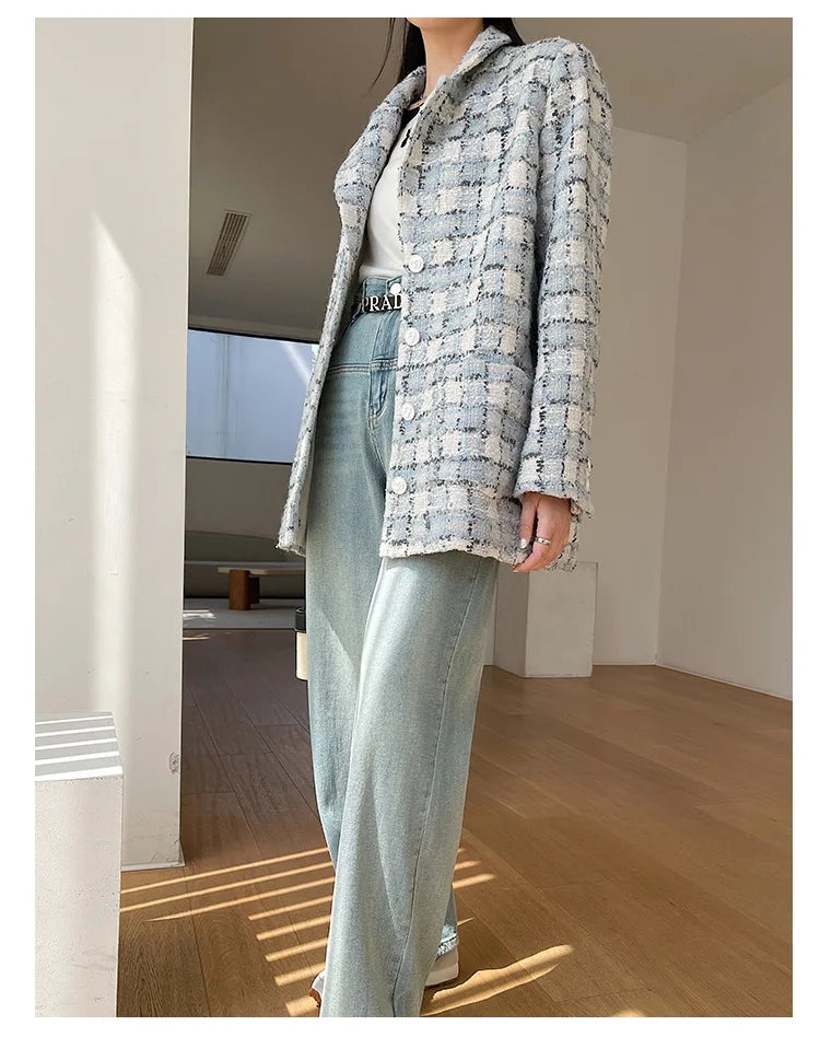 021 - Tweedmantel Damen – Kariert & Elegant