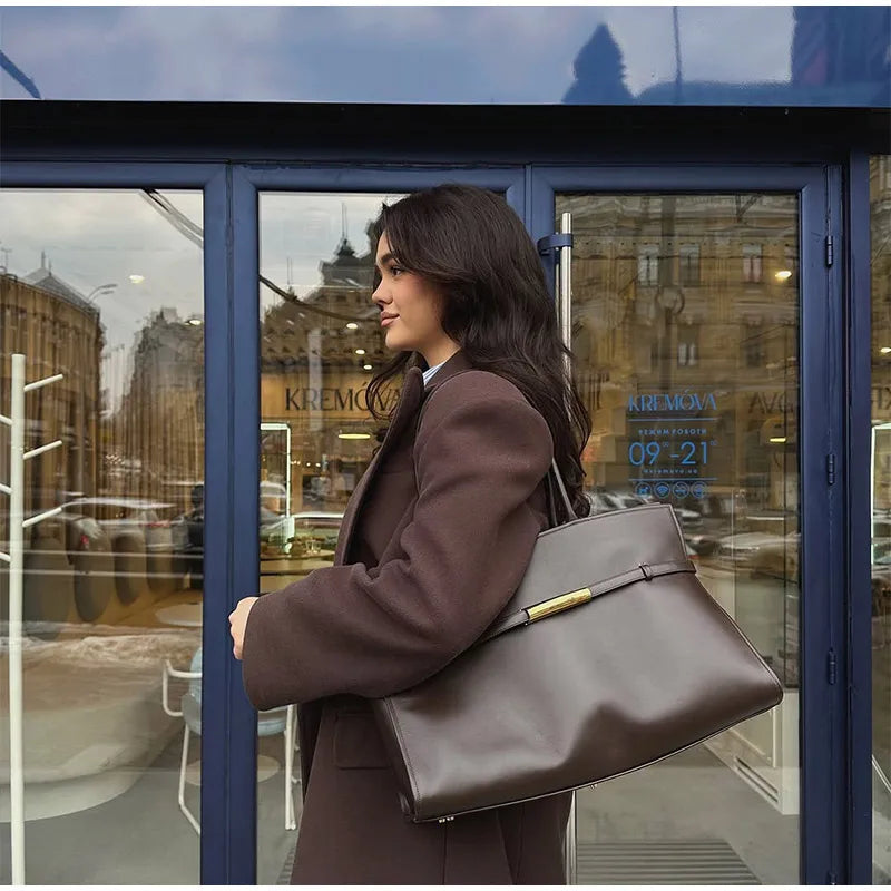 008 - Lange Wildlederjacke Damen – Modern & Elegant