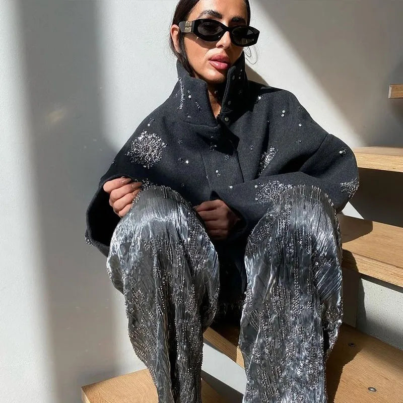 027 - Wolljacke mit Perlen – Elegant & Chic