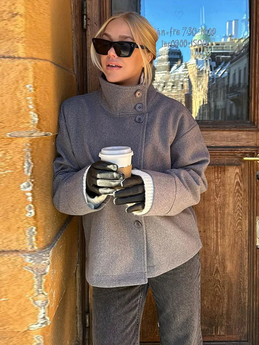 063 - Wollblazer Damen – Kurz & Zweireihig