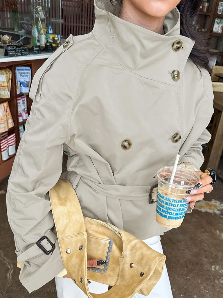 073 - Kurzbluse mit Rüschen & V-Ausschnitt