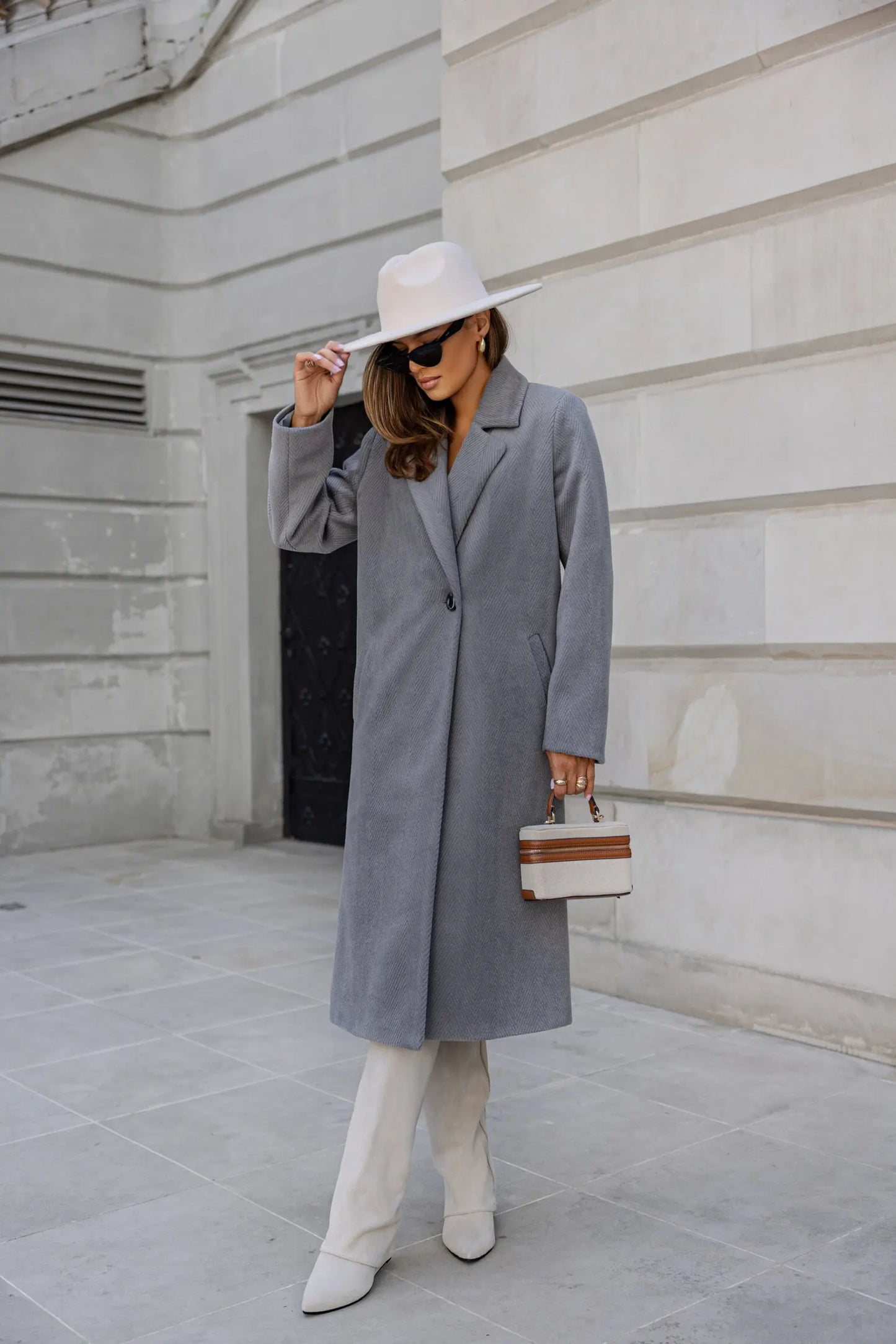 147 - Trenchcoat Damen Mid-Length Mit Revers & Einem Knopf