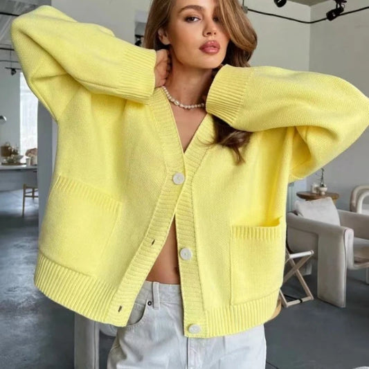 120 - V-Ausschnitt Strickcardigan Damen