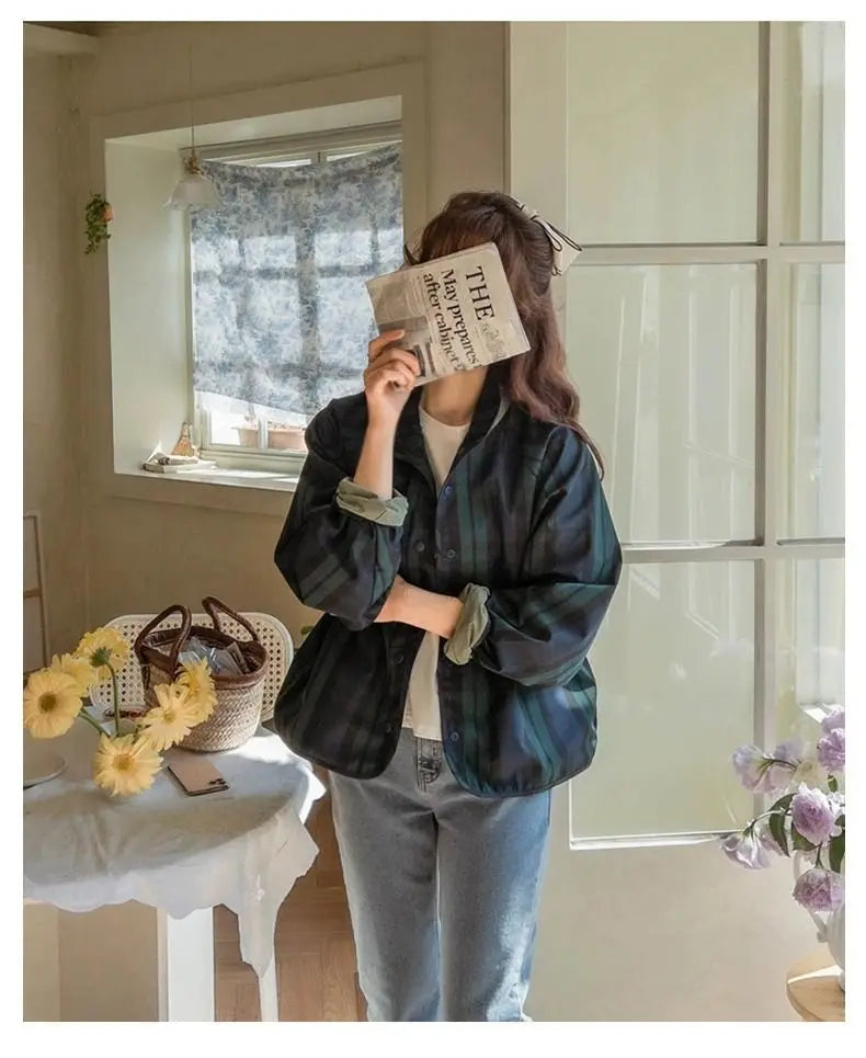 017 - Reversible Kurzjacke Damen – Elegant & Modern