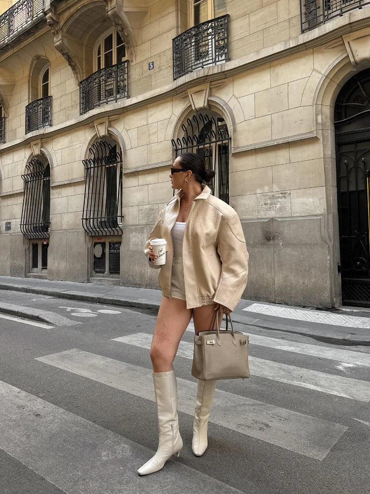 068 - Kunstlederjacke Damen – Kurz & Modern