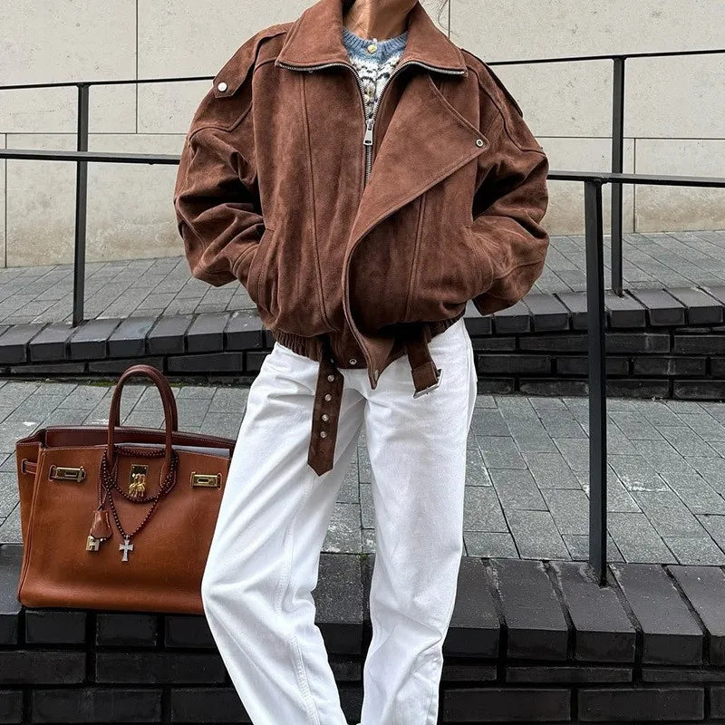 102 - Damen Jacke Mit Zipper & Revers — Modernes Design