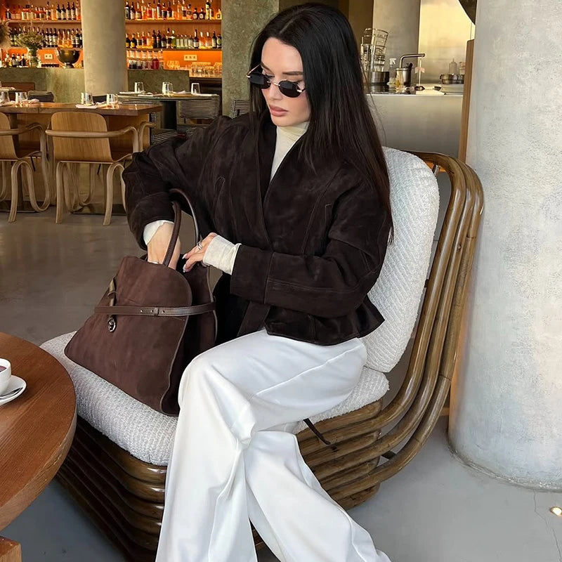 058 - Suede-Jacke Damen – Tailliert & Modern