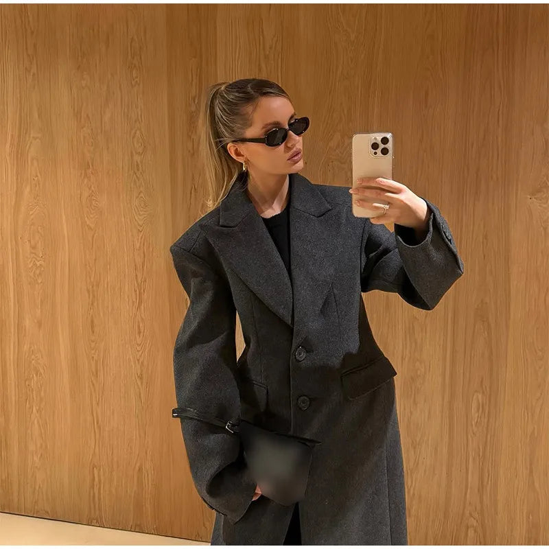 008 - Lange Wildlederjacke Damen – Modern & Elegant