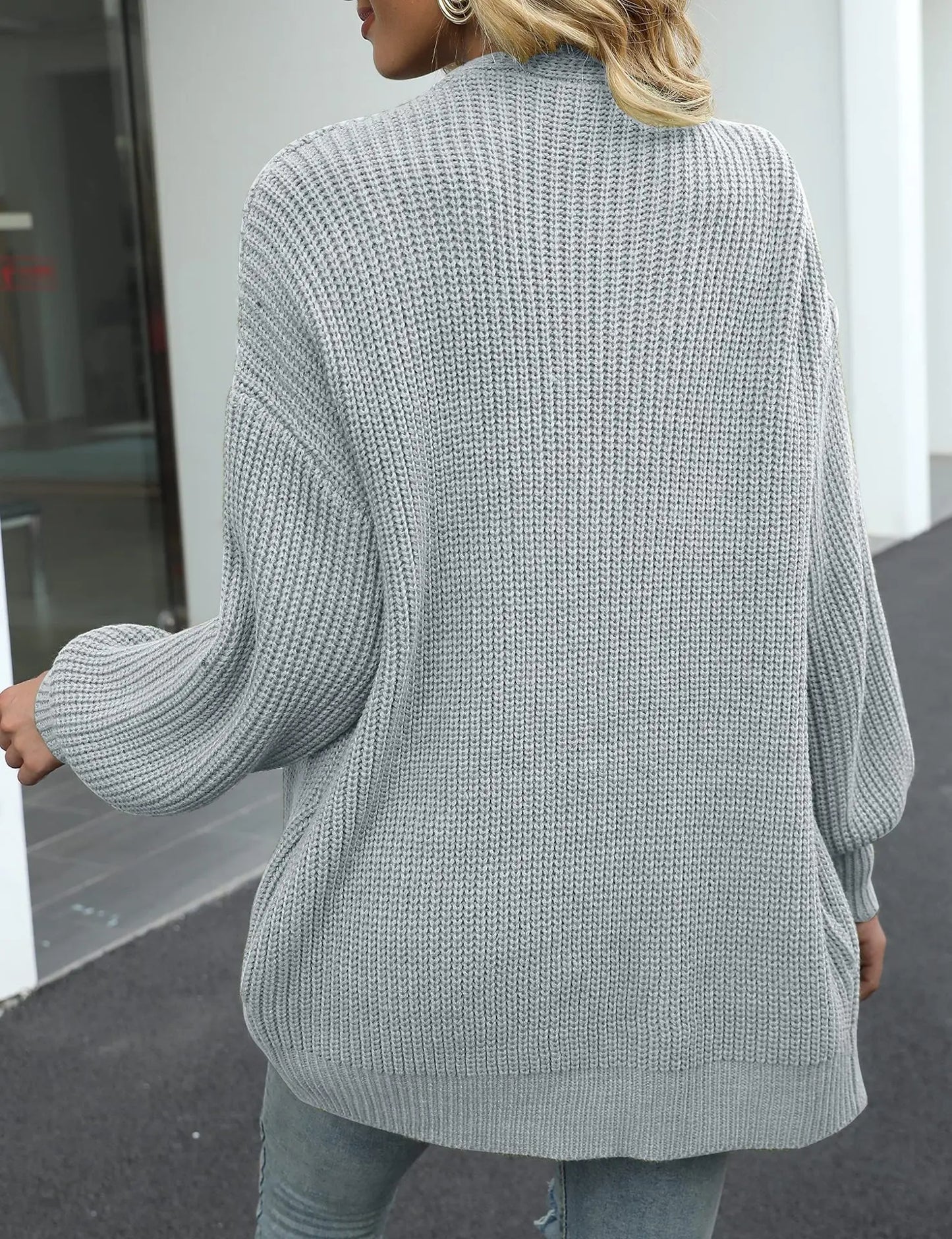 064 - Strick-Cardigan Damen – Warm & Modern