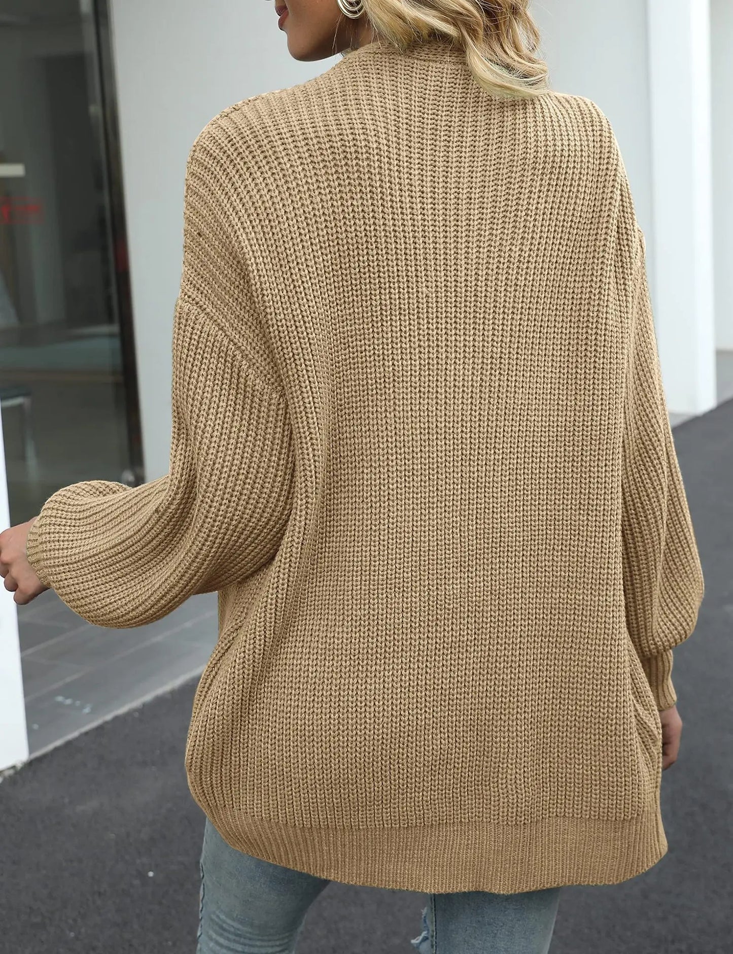 064 - Strick-Cardigan Damen – Warm & Modern