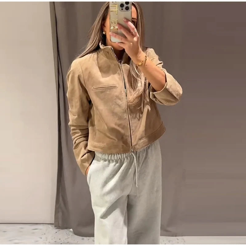 055 - Suede Bomber Jacket Damen – Modern & Stylisch