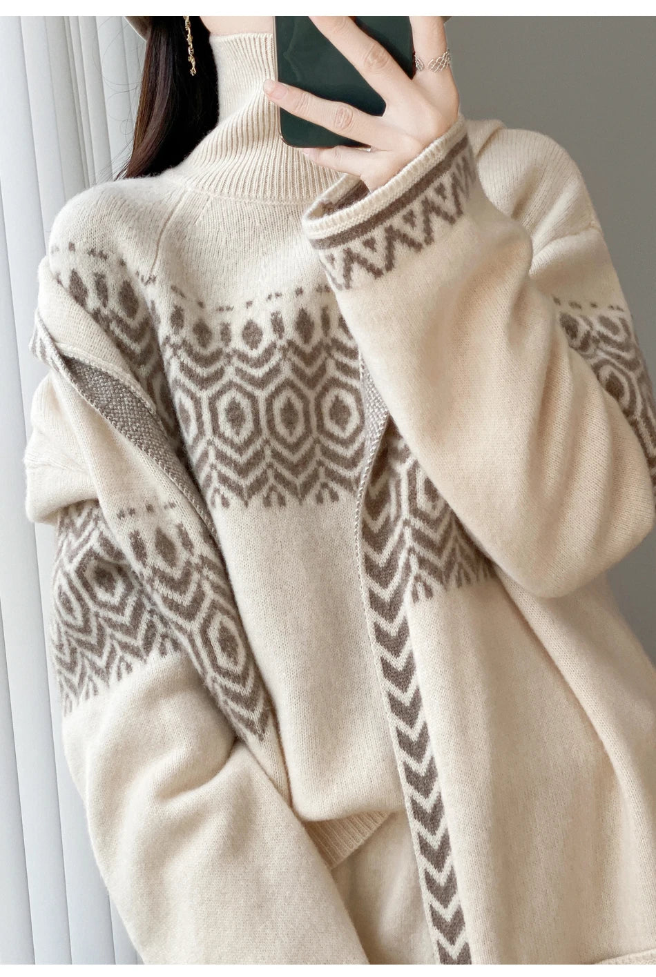 141 - Woll Cardigan Damen Lang Mit Kapuze