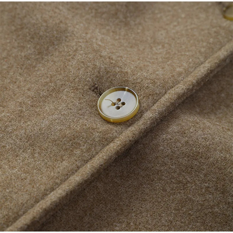 061 - Wolljacke Damen – Elegant & Modern