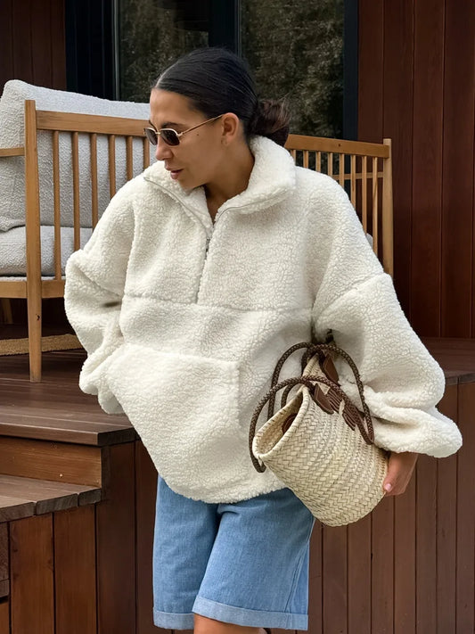 074 - Wolljacke mit Halb-Zipper & Taschen