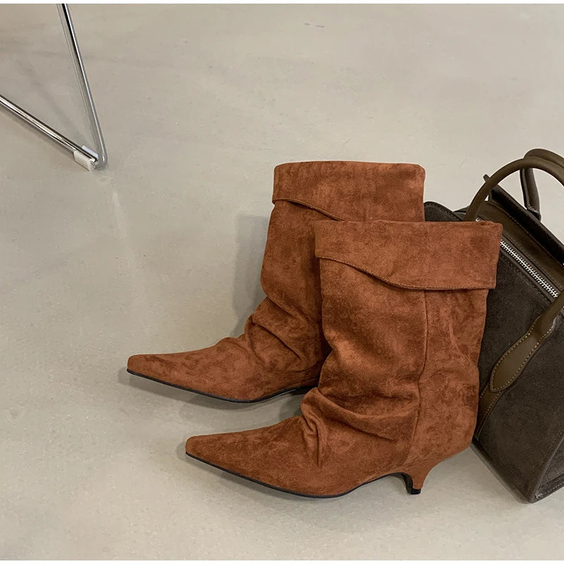 1003 - Damen Slouch Boots mit Keilabsatz & Weitem Schaft