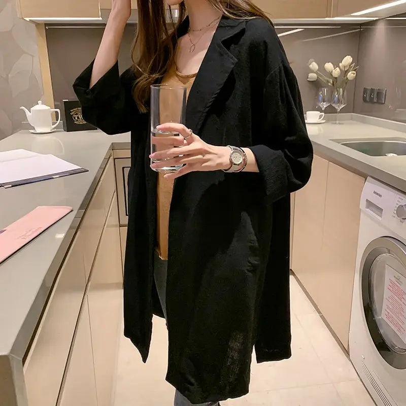 002 - Leichter Damen-Trenchcoat – Modern & Elegant