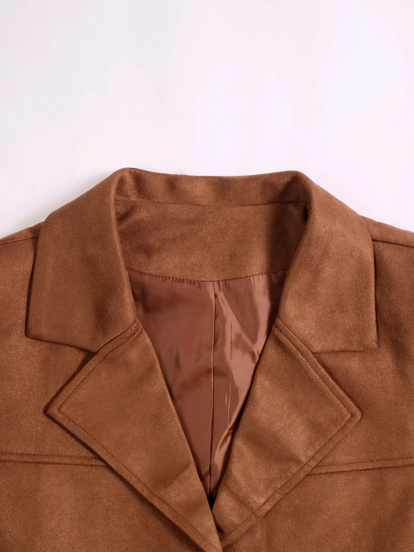 088 - Eleganter Wildleder-Blazer – Lockere Passform & urbaner Chic