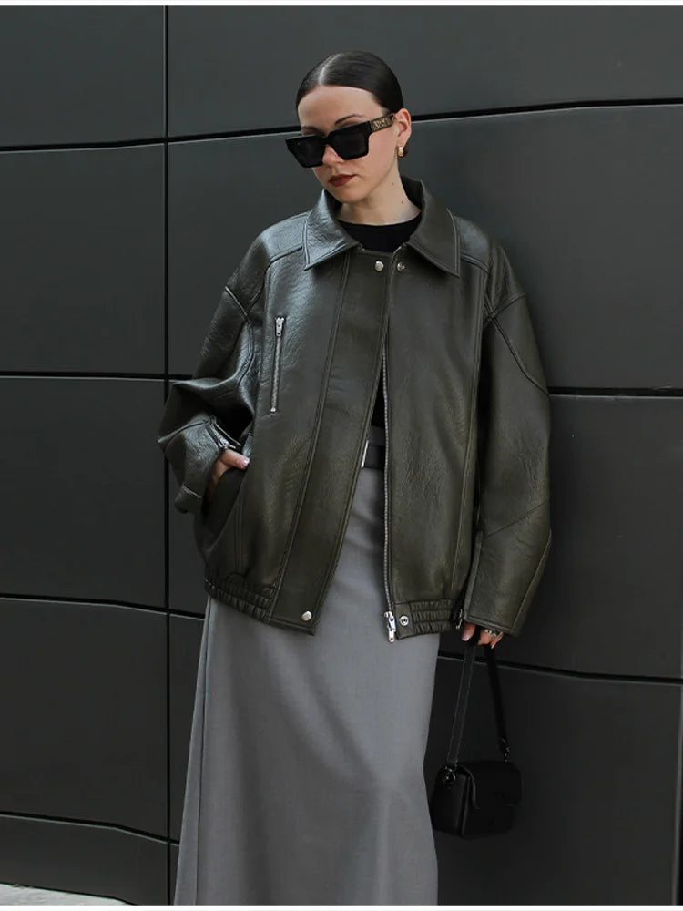 068 - Kunstlederjacke Damen – Kurz & Modern