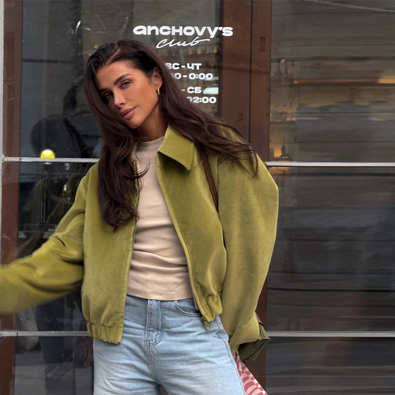 055 - Suede Bomber Jacket Damen – Modern & Stylisch