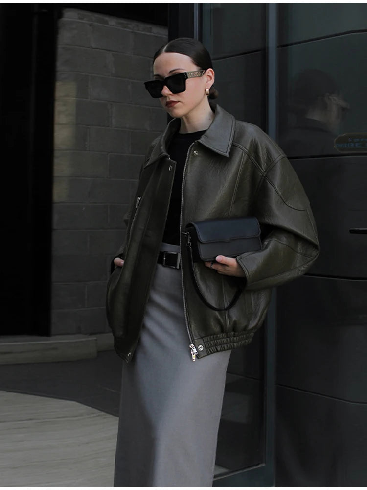 068 - Kunstlederjacke Damen – Kurz & Modern