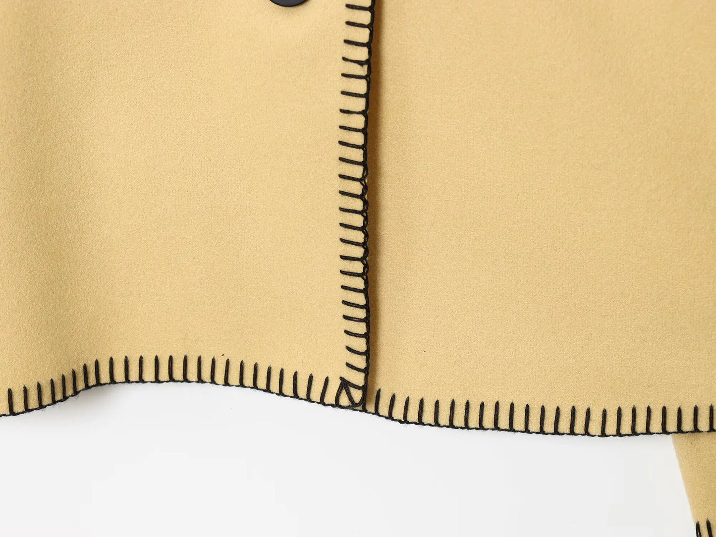 082 - Damen Mantel mit hohem Kragen – Eleganter Casual Style