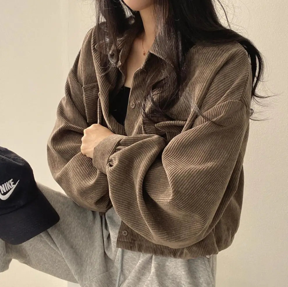 105 - Damen Y2K Mantel Mit Kragen & Langarm