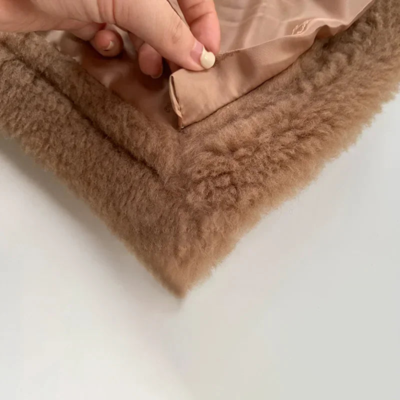 047 - Teddy Coat Damen – Echtfell & Warm