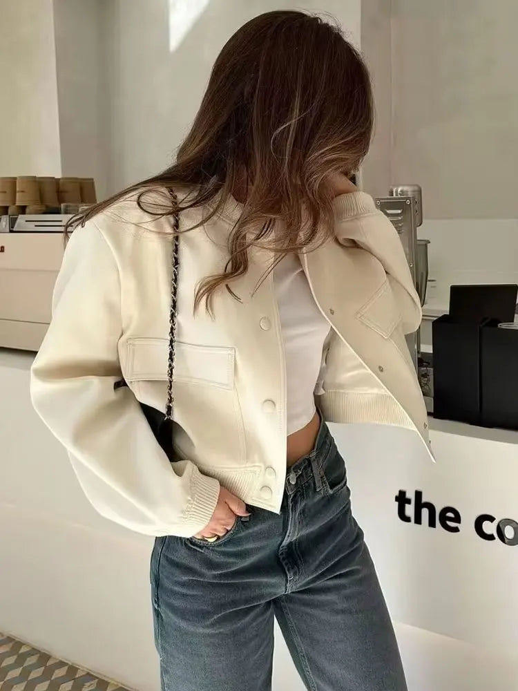 057 - Bomberjacke Damen – Modern & Vielseitig