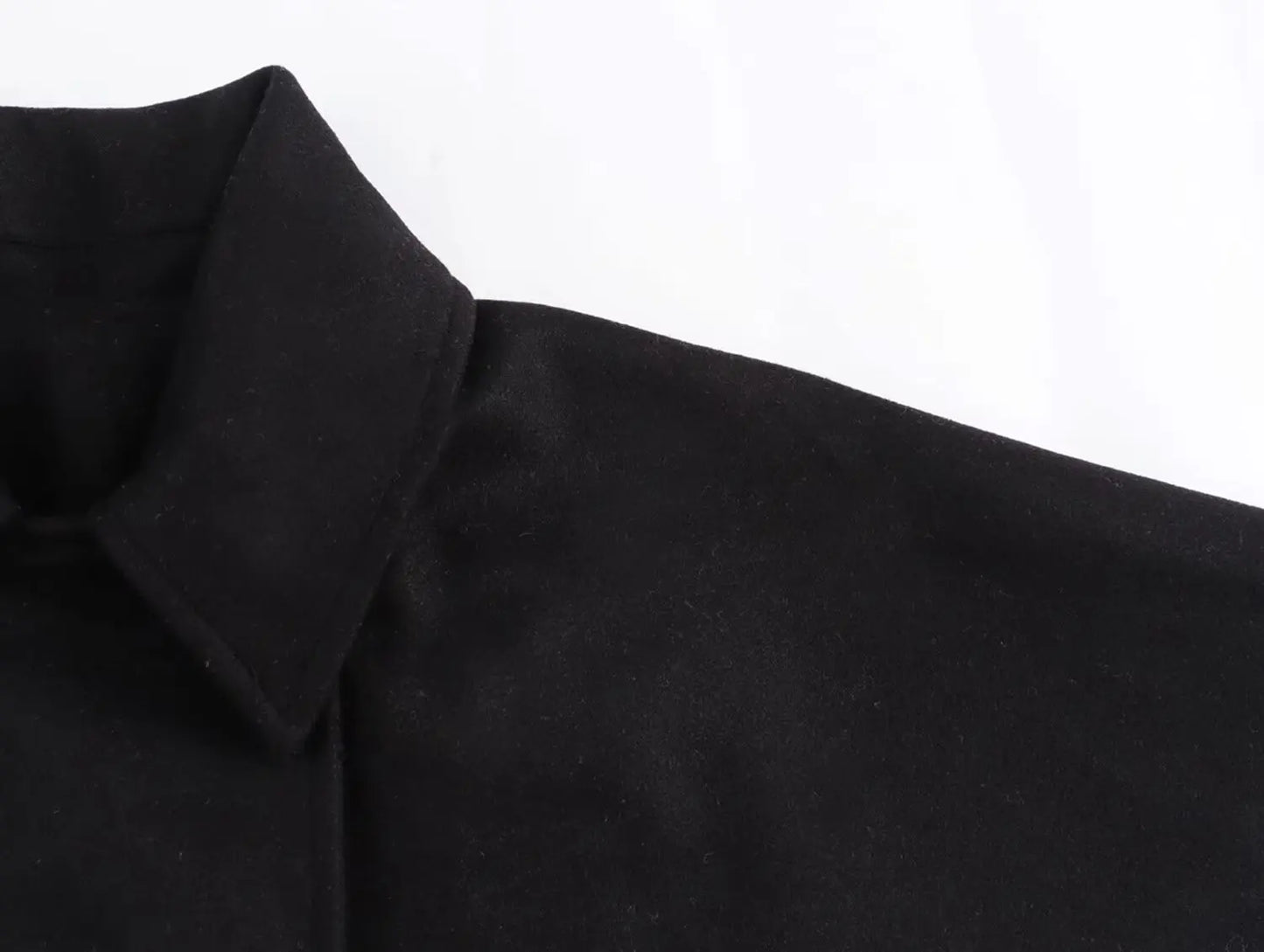 037 - Revers-Jacke Damen – Modern & Minimalistisch