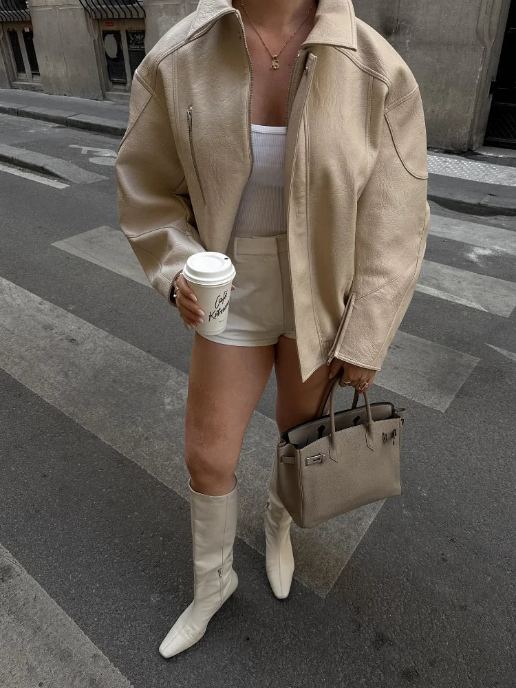 068 - Kunstlederjacke Damen – Kurz & Modern