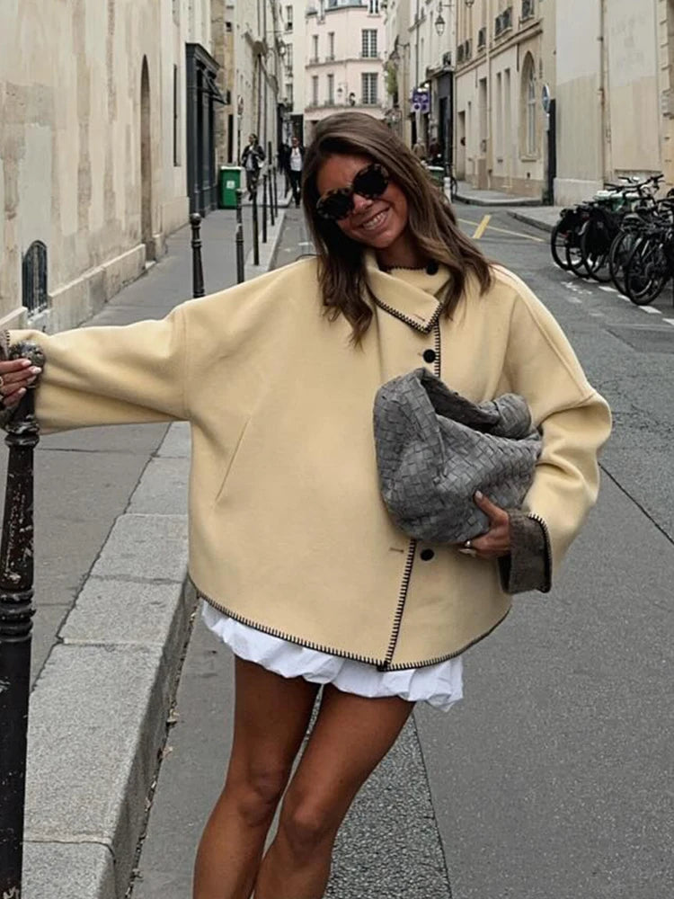 082 - Damen Mantel mit hohem Kragen – Eleganter Casual Style