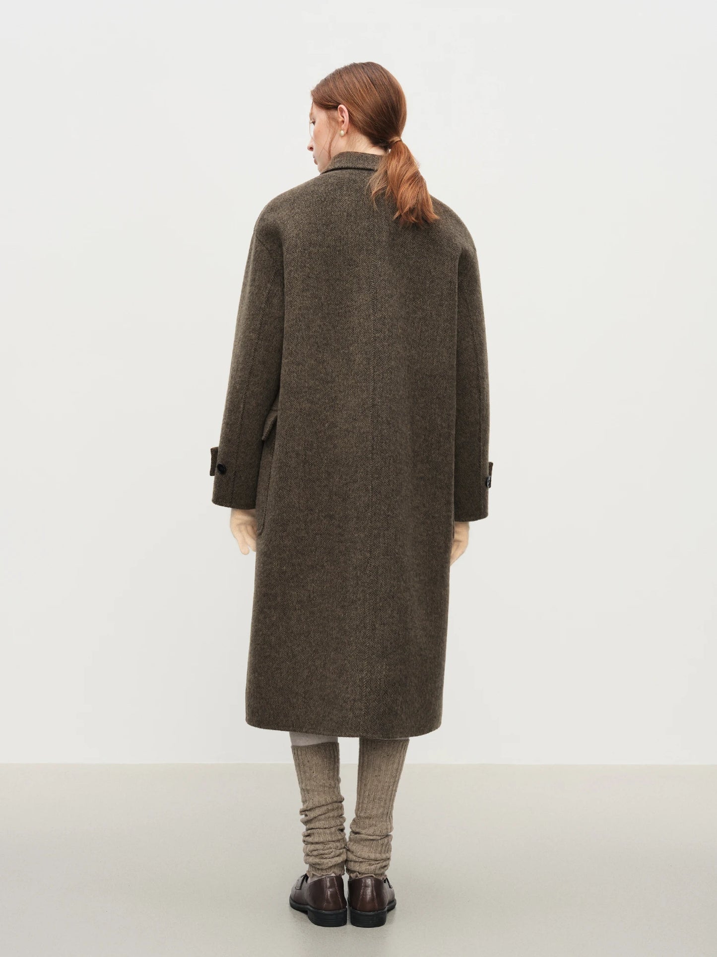 033 - Tweedmantel Damen – Oversize & Elegant
