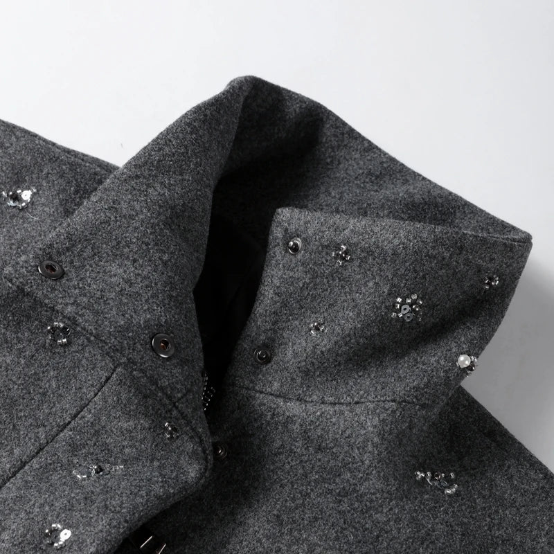 027 - Wolljacke mit Perlen – Elegant & Chic